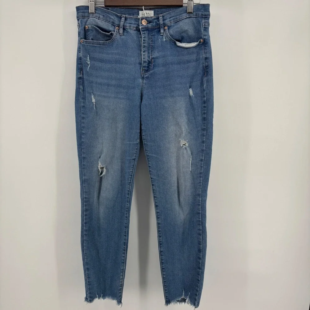 Nicole Miller Soho Jeans Women 8 Blue Distressed‎ High Rise Ankle Skinny Boho